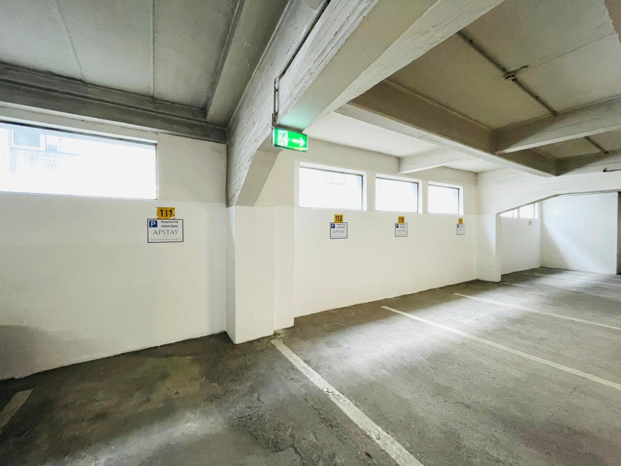Apstay City Center Deluxe ǀ Free Parking ǀ Self Check-In Graz Esterno foto